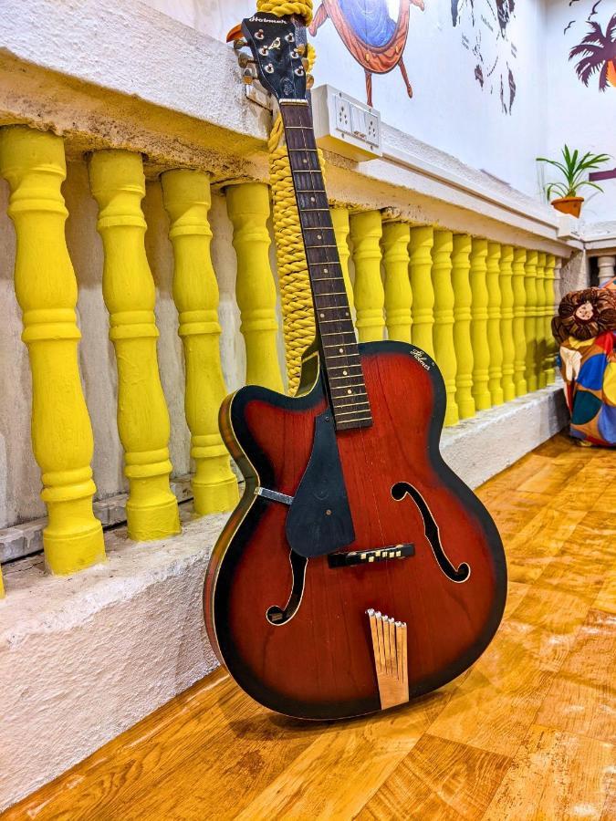 Awaara Backpackers Hostel, Alībāg Ngoại thất bức ảnh