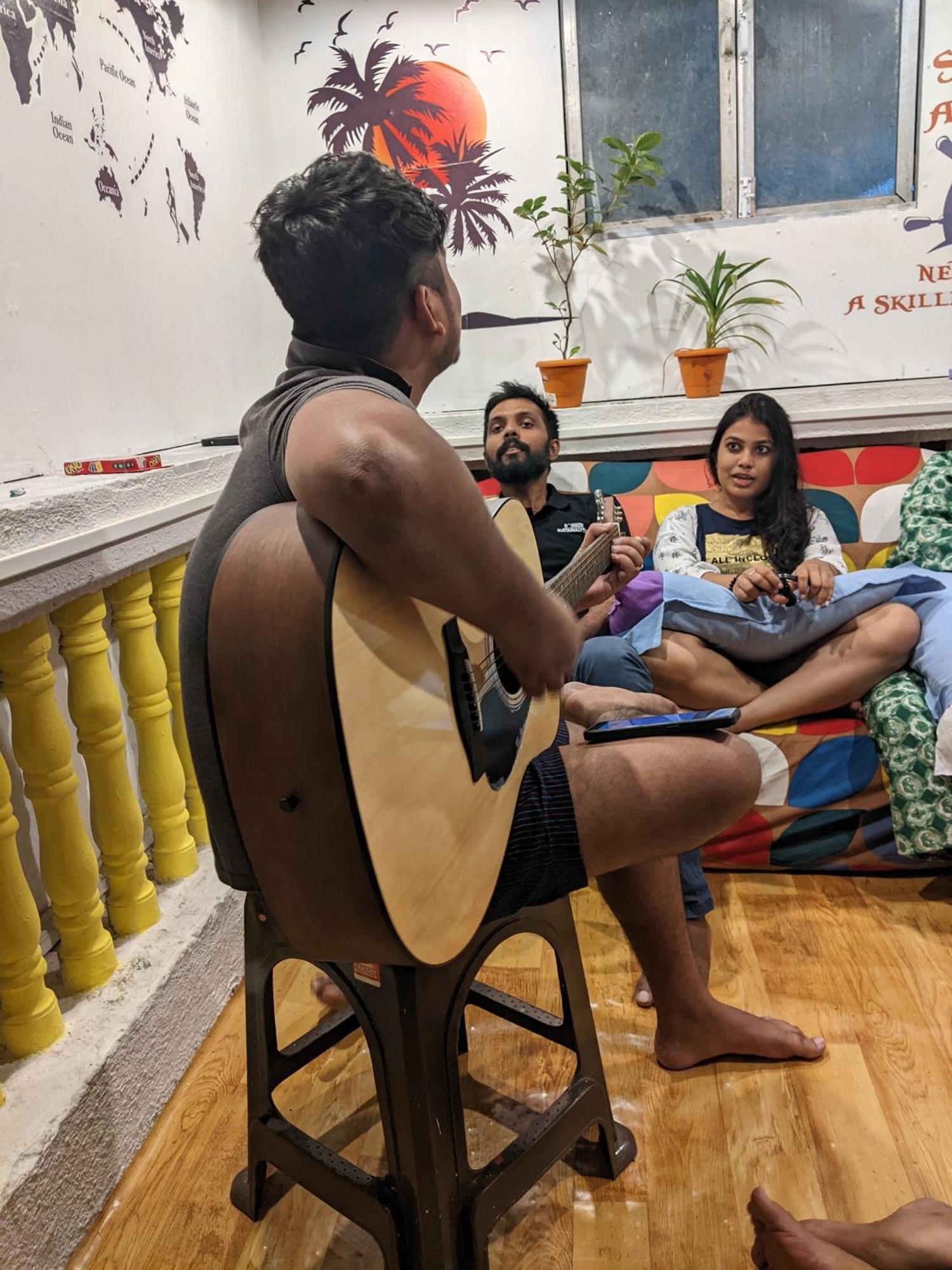 Awaara Backpackers Hostel, Alībāg Ngoại thất bức ảnh